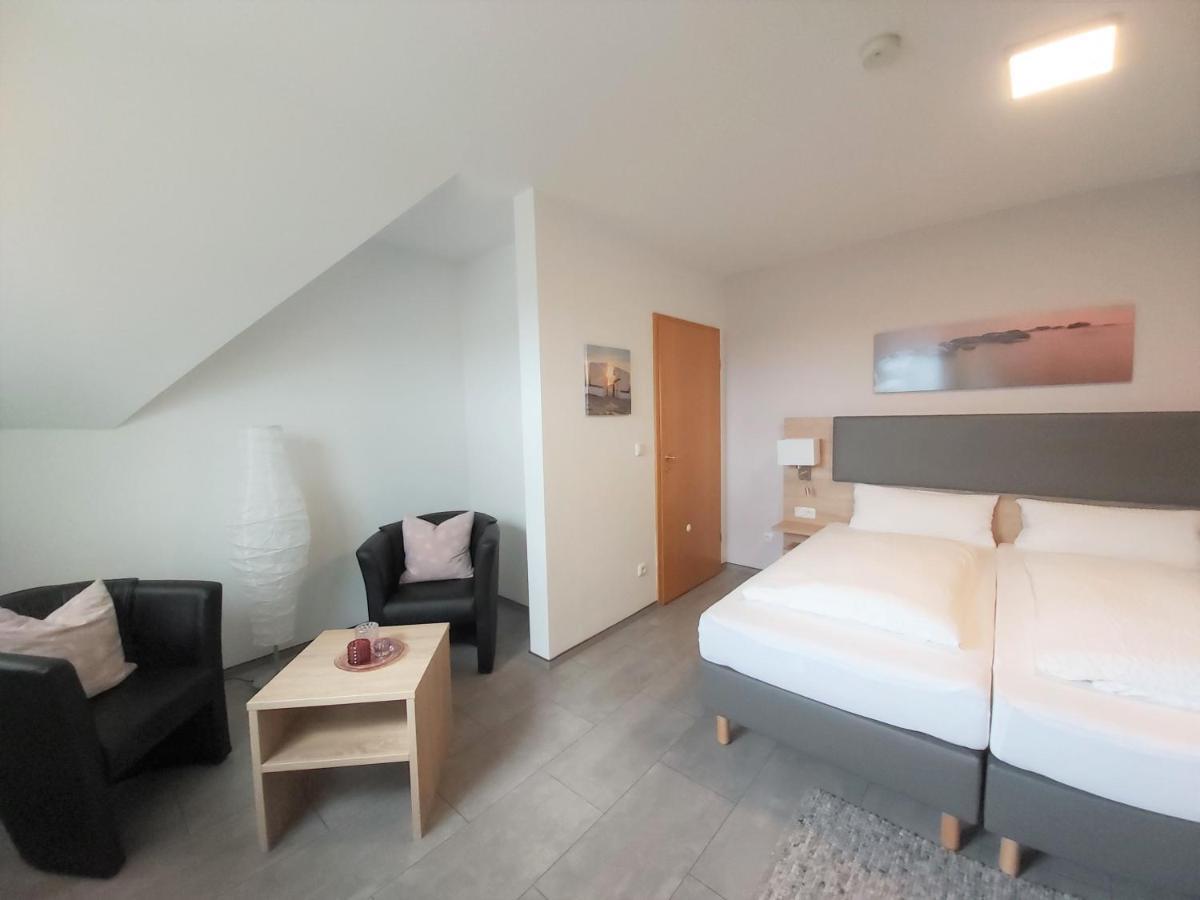 Pension Heuer Brietlingen Экстерьер фото